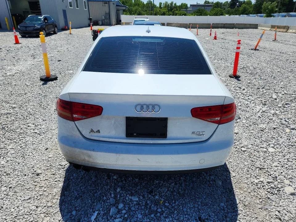 AUDI A4 Premium