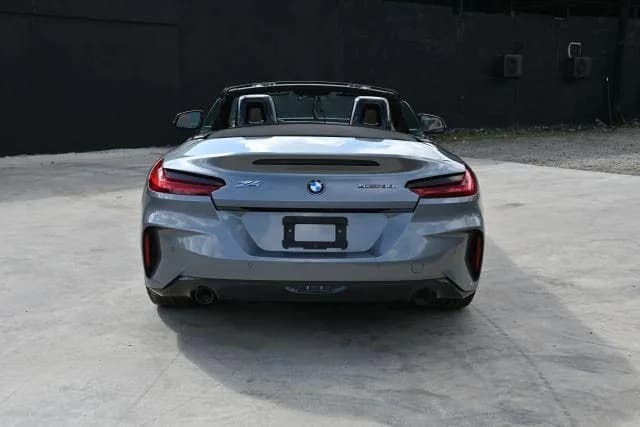 BMW Z4 sDrive30i — фото 2