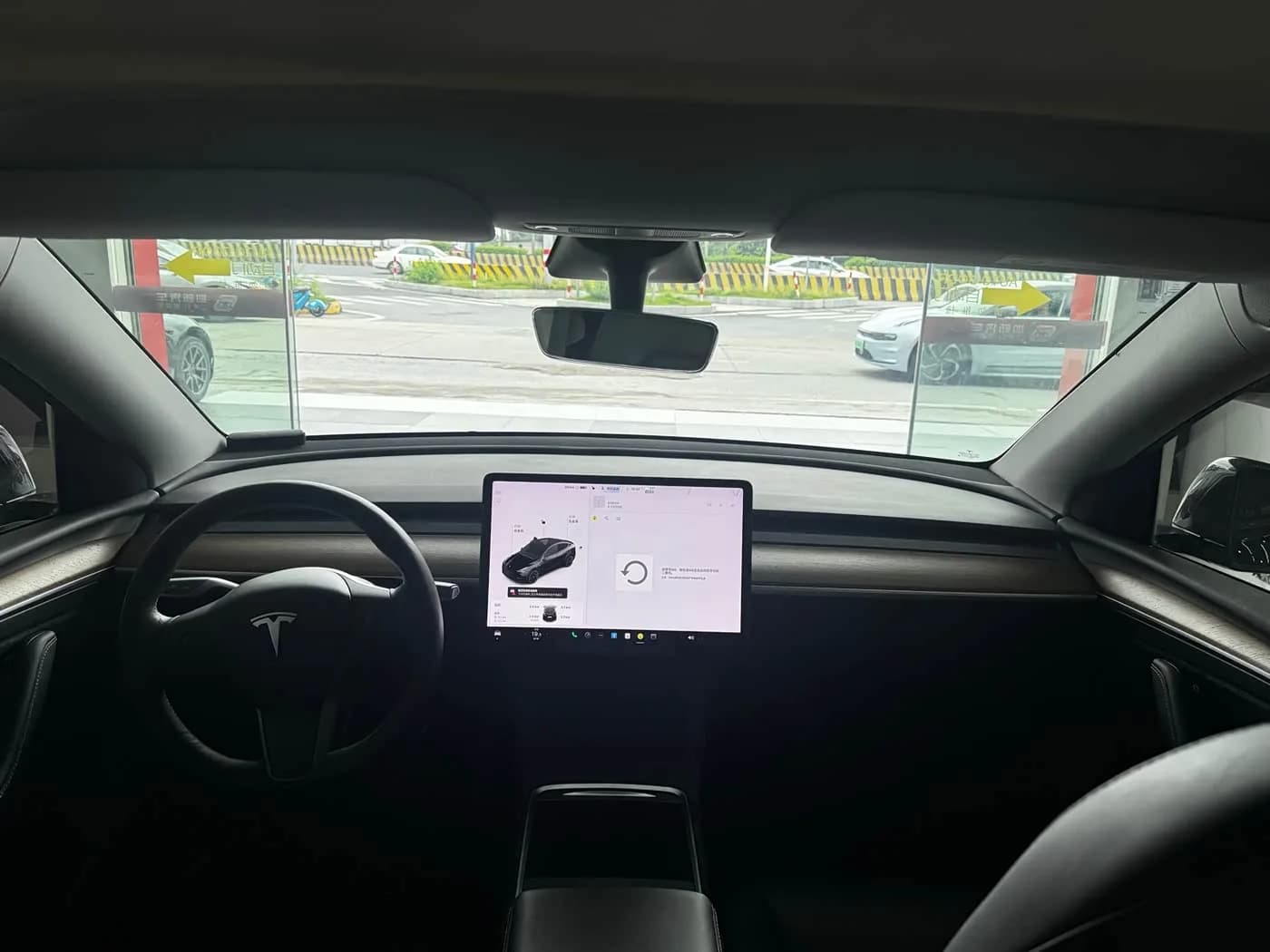 Tesla Y Long Range All-Wheel Drive 3D7