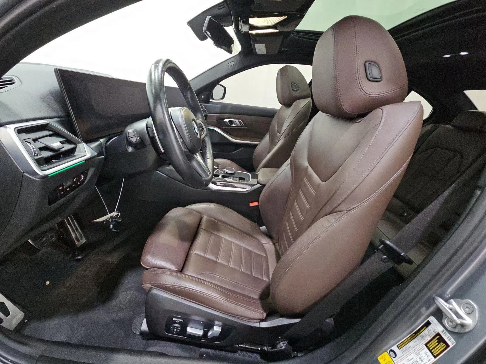 BMW 3 Series 330i MSPORT