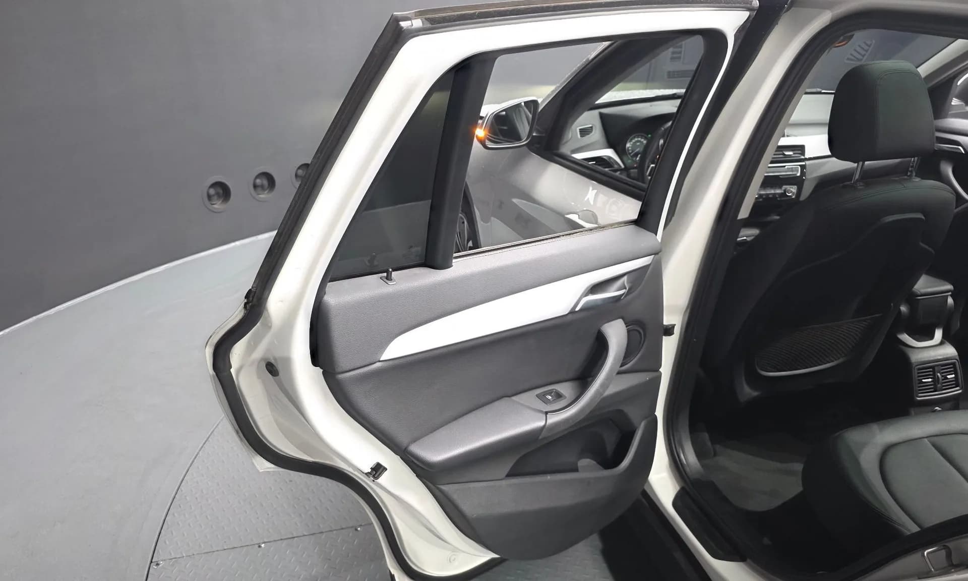 BMW X1 xDrive 18d 