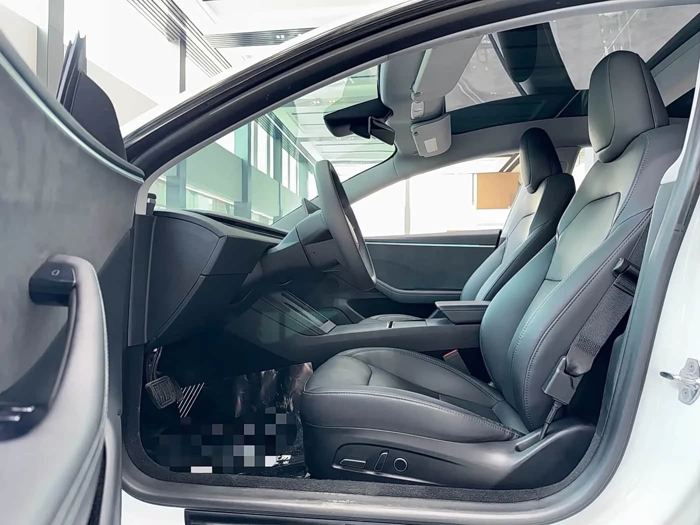 Tesla 3 Long Range All-Wheel Drive — фото 5