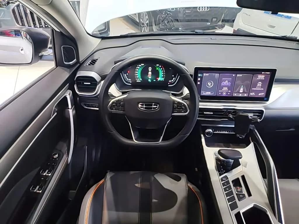 Geely Binyue (Coolray) 1.5T DCT Diamond Edition
