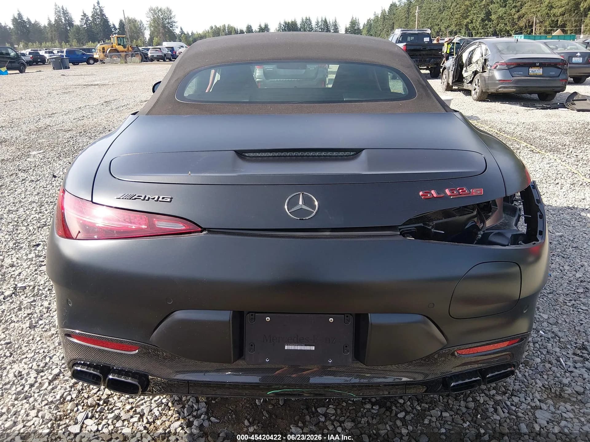 Mercedes-Benz SL 63 AMG S E PERFOR