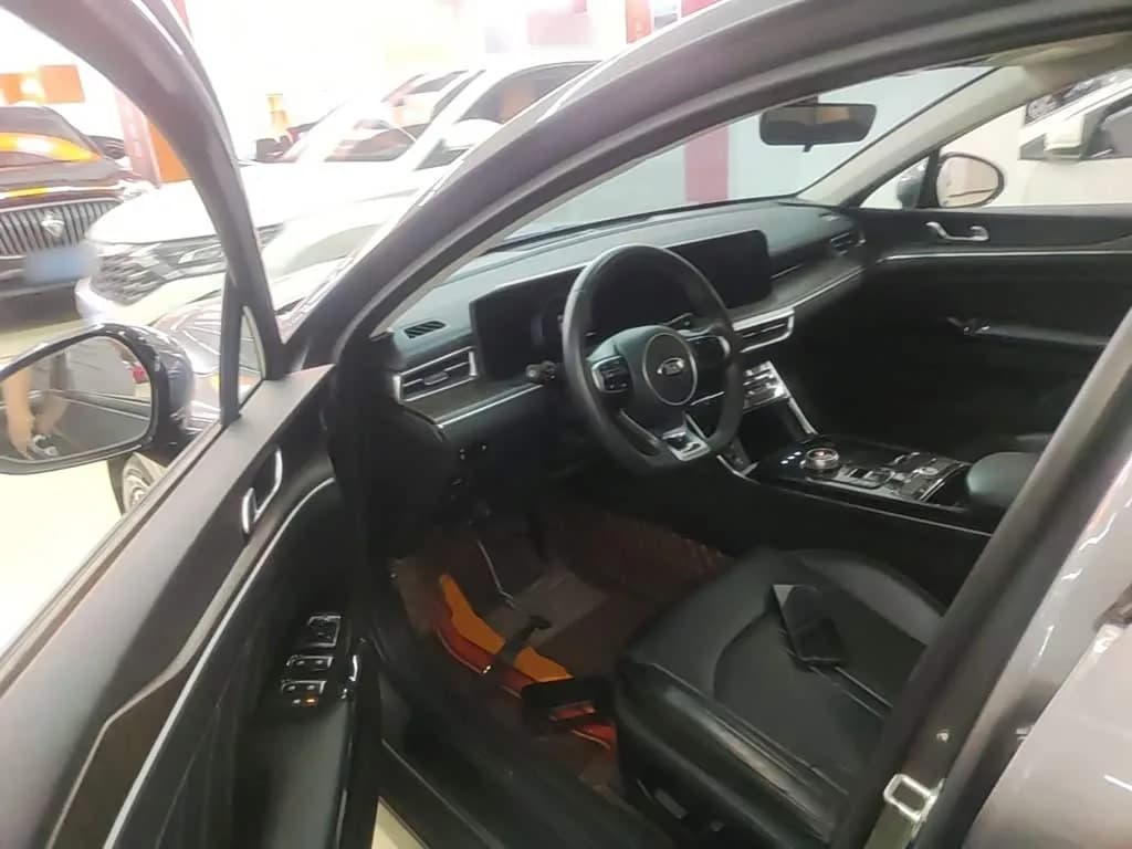 Kia K5 270T CVVD Luxury Edition