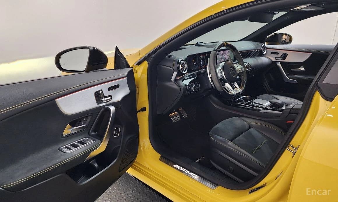 Mercedes-Benz CLA-C118 AMG CLA 45 S 4MATIC+