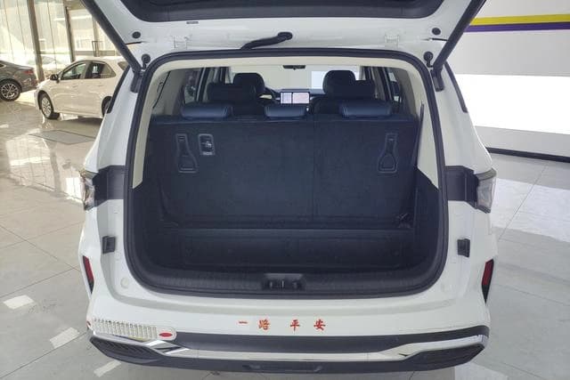 Geely Jiaji L DCT Pengcheng Edition