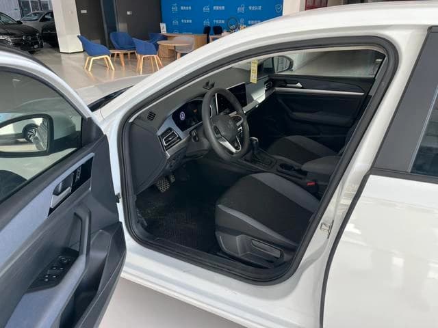 Volkswagen Lavida Facelift