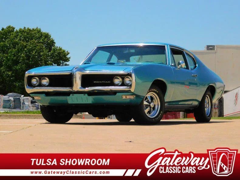 Pontiac LeMans — фото 2