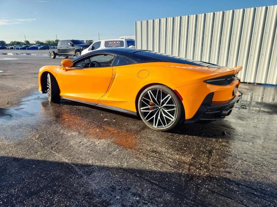 MCLAREN AUTOMOTIVE GT — фото 2
