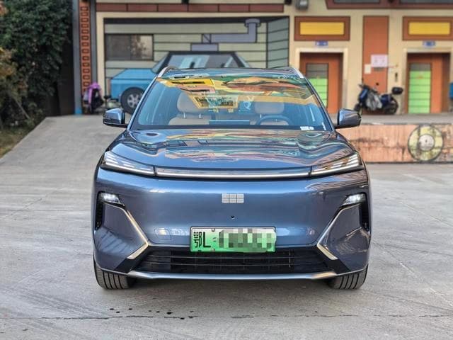 Geely Galaxy Starship 7 EM-i Navigator Edition — фото 2