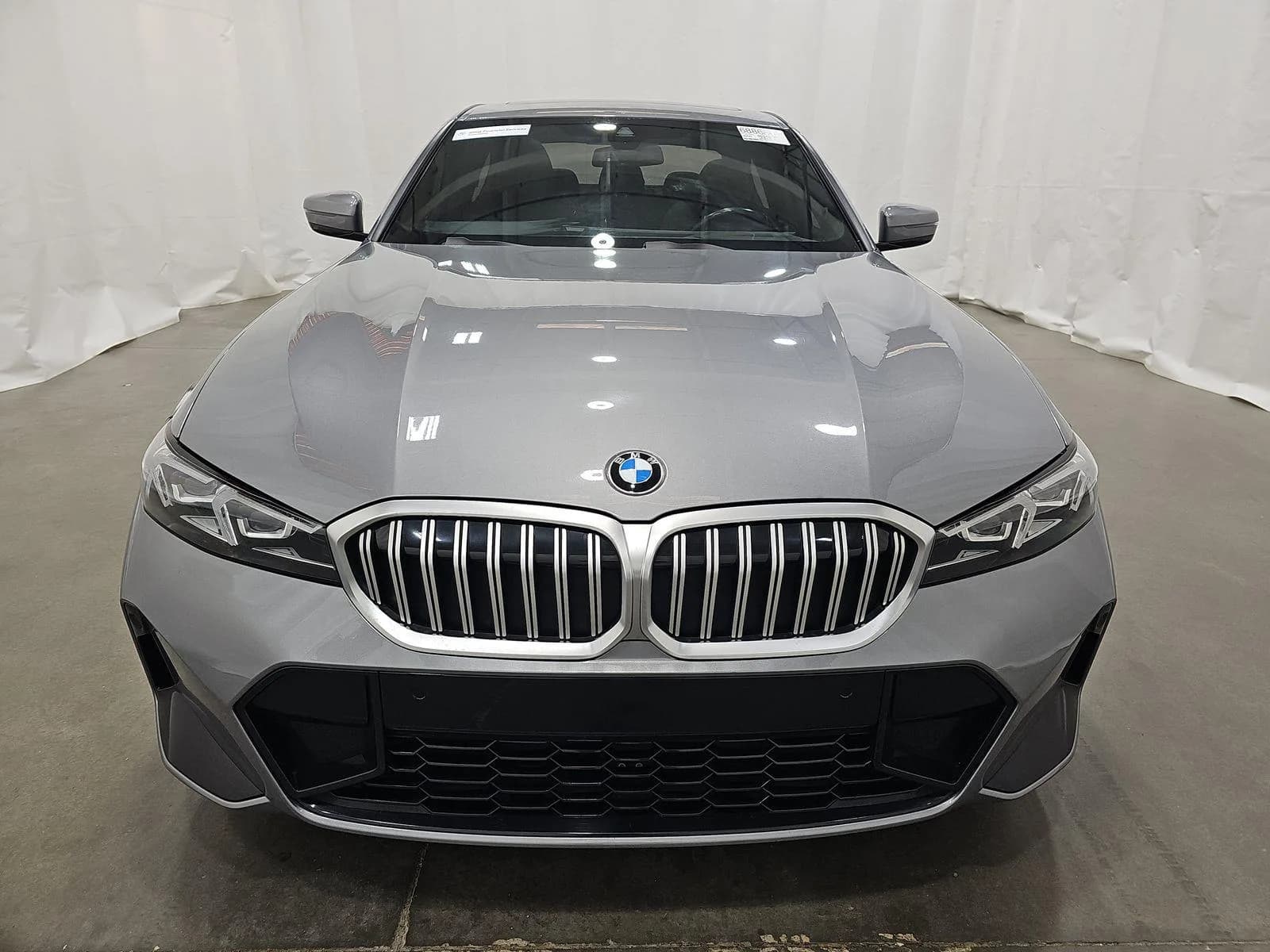 BMW 3 Series 330i MSPORT — фото 3