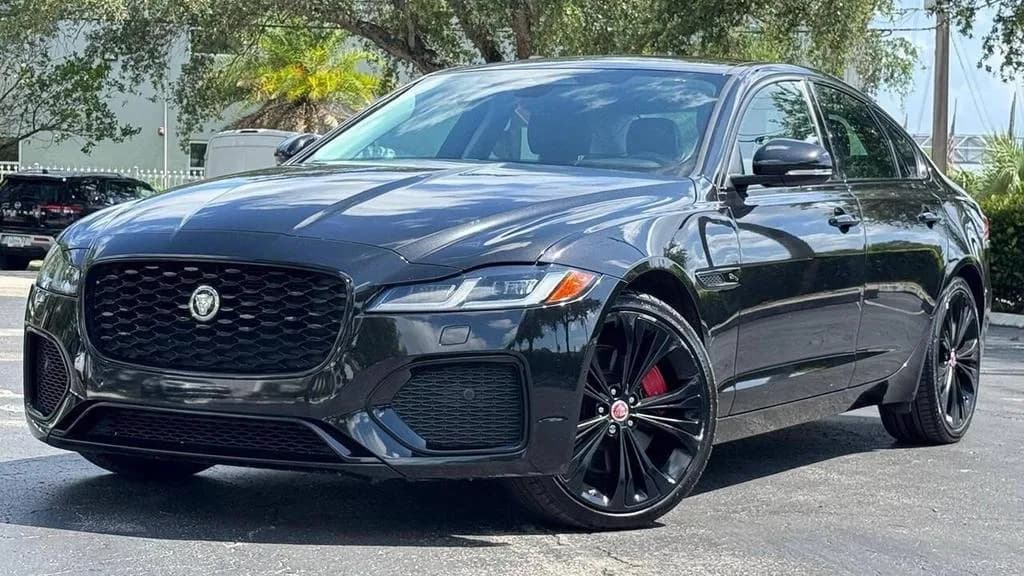 Jaguar Xf SE p250 automatic — фото 1